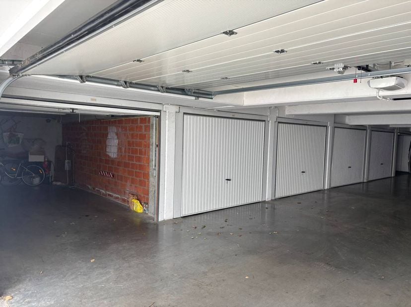 Garage te koop in Warande 33 bus G5,
                    8430 Middelkerke