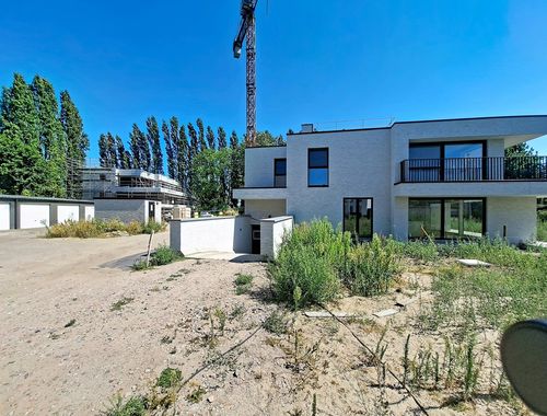                                         Appartement te koop in Sijsele, € 286.900
