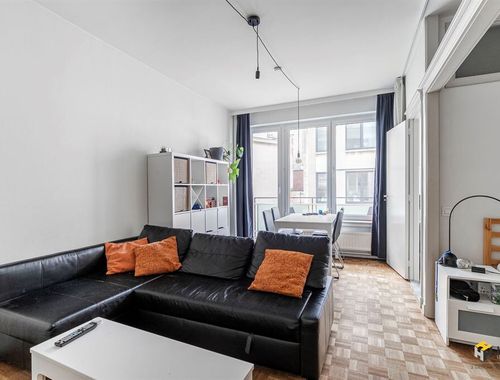                                         Duplex à louer à Antwerpen, € 720
