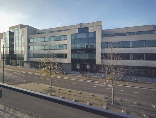                                         Kantoor te huur in Berchem, € 7.050
