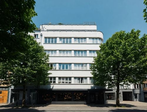                                         Appartement à vendre à Ixelles, € 360.000
