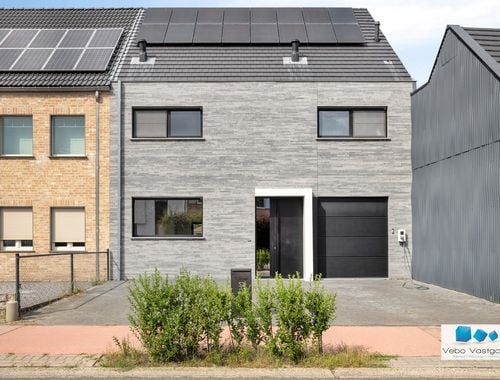                                         Villa à vendre à Nijlen, € 629.000
