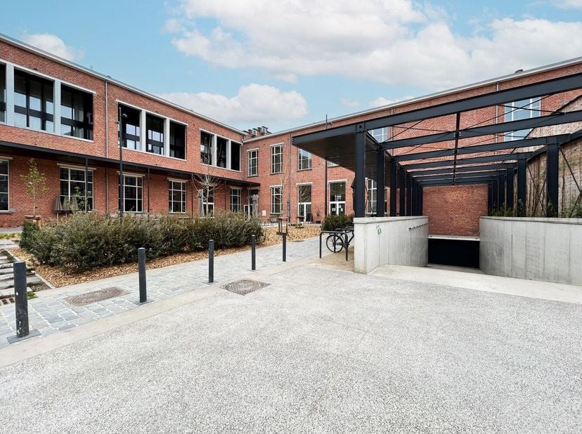 Garage à vendre à Berlaarsestraat 29,
                    2500 Lier