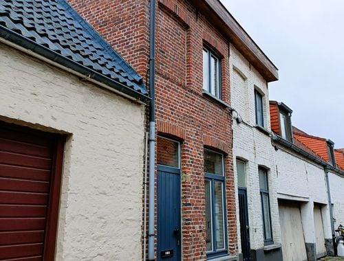                                         Maison deux facades à vendre à Brugge, € 285.000
