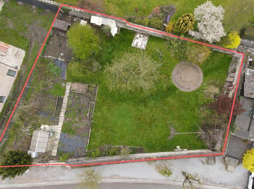 Grond te koop
                    in 6110 Montigny-le-Tilleul