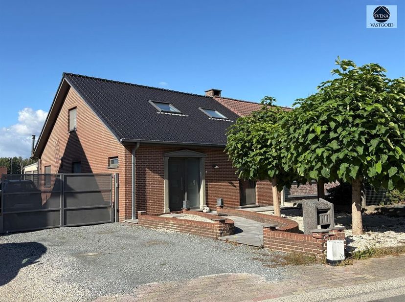 Huis te koop in BEEKSTRAAT 40,
                    9500 Geraardsbergen