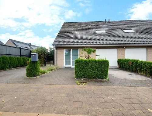                                         Woning te koop in Luingne, € 349.000
