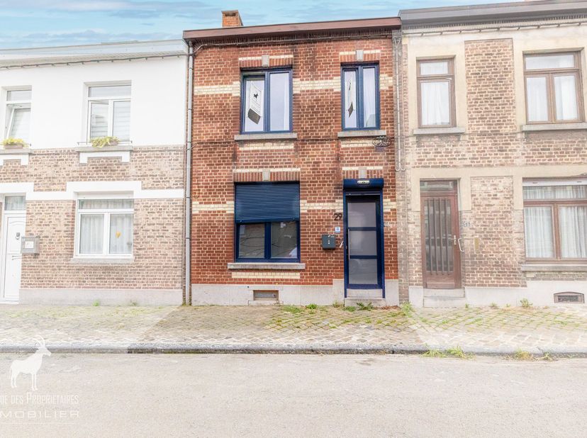 Huis te koop in ,
                    6001 Marcinelle