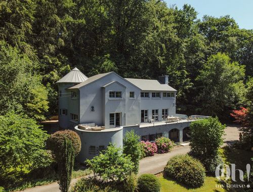                                         Villa-landhuis te koop in Céroux-Mousty, € 1.100.000
