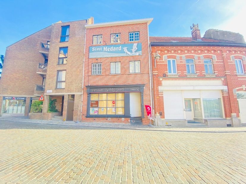 Appartement te koop in Leiestraat 3 + 3A,
                    8940 Wervik