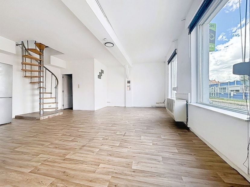 Huis te koop in ,
                    7700 Moeskroen