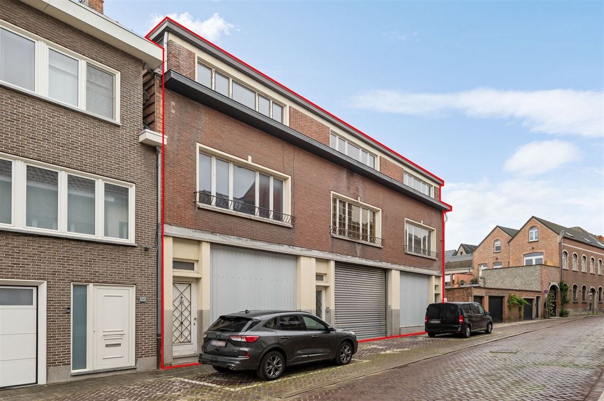 Appartementsgebouw te koop