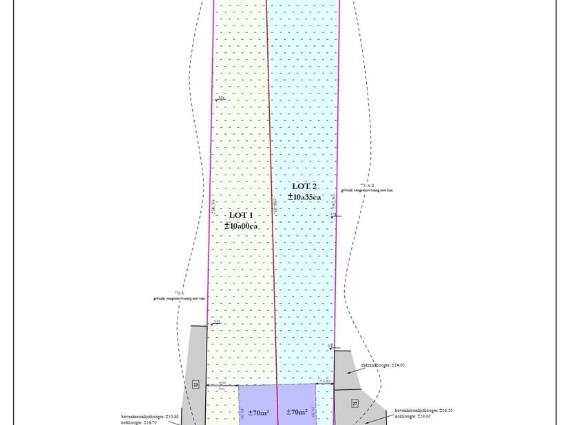 Ontdek dit rustig gelegen perceel van 1.035 m² voor een halfopen bebouwing.<br />
 <br />
Huisnummer 25 A in de Torenstraat ligt in een charmante bu