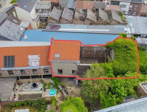                                         Projectgrond te koop in Châtelineau, € 119.000
