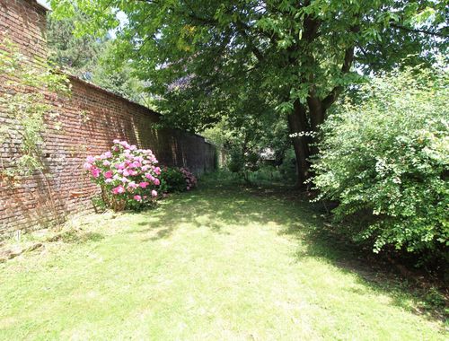                                         Maison à louer à Woluwe-Saint-Lambert, € 3.300

