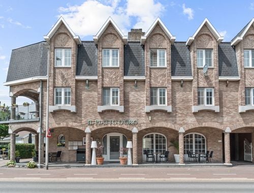                             Gemengd gebruik te koop in Eisden
