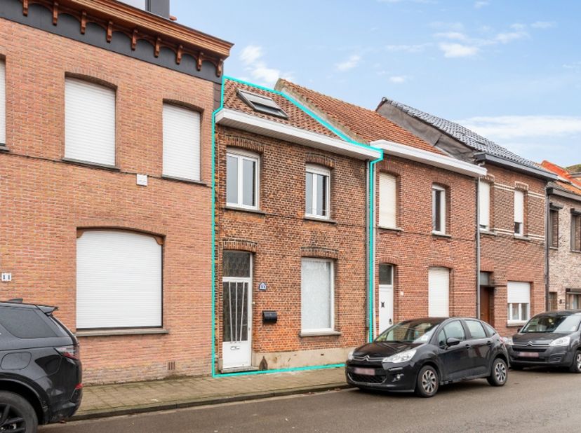 Rustig gelegen woning in een aangename woonomgeving!&amp;nbsp; Dit huis bevindt zich in een rustige straat, tevens op wandelafstand van verschillende wink