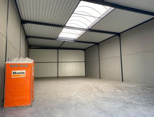                                         Entrepôt sans bureau à vendre à Middelkerke, € 346.680
