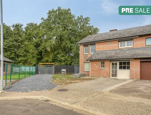                                         Maison à vendre à Genk, € 299.000
