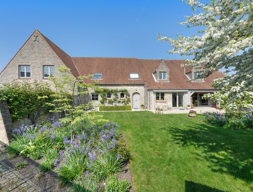                                         Villa à vendre à Dudzele, € 975.000
