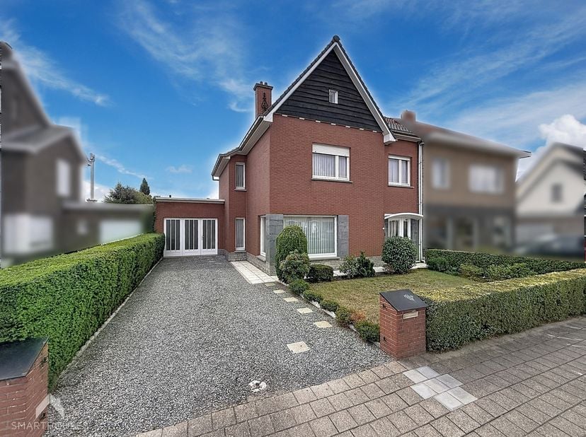 Huis te koop in Schoolstraat 17,
                    8501 Heule