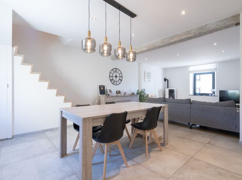 Huis te koop in Rue de la Fontaine 1,
                    6700 Heinsch