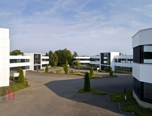                                         Kantoor te huur in Groot-Bijgaarden, € 1.467
