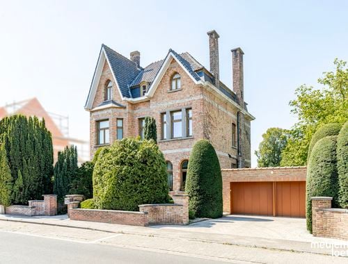                                         Maison à vendre à Ruddervoorde, € 790.000
