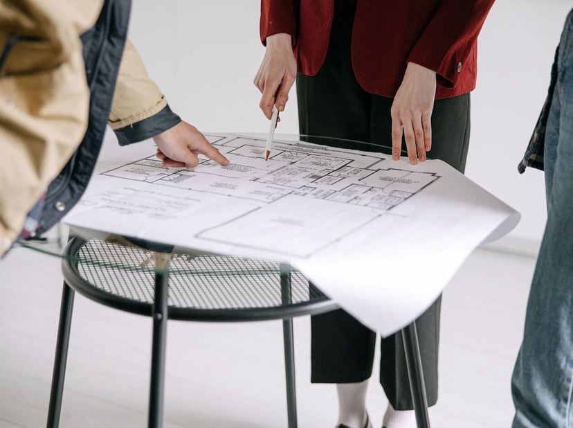 Unieke investeringsopportuniteit: bouwgrond met vergunning voor 11 studentenkoten en 3 studio's <br />
<br />
Bent u op zoek naar een rendabele vastgo