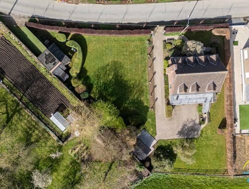                                         Woning te koop in Moerbeke, € 499.000
