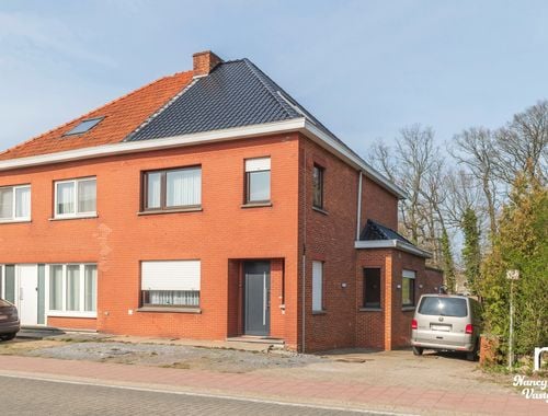                                         Maison à vendre à Beverlo, € 299.000
