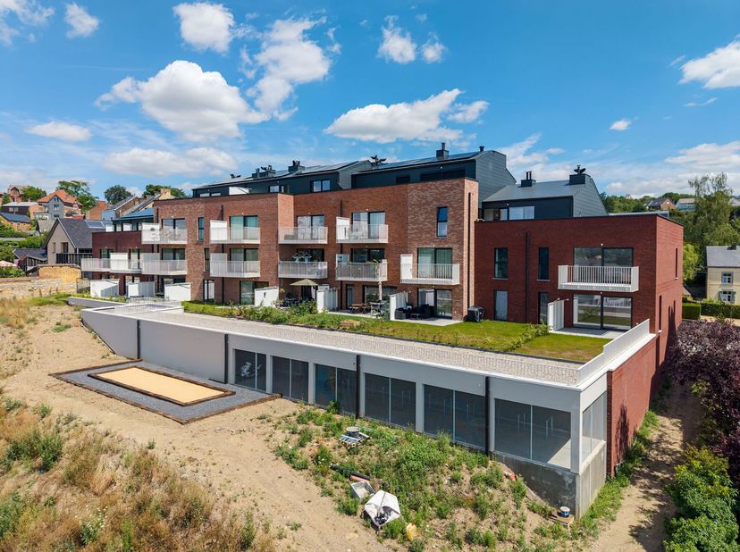 Projet à Rue Nanon 66,
                    5002 Saint-Servais