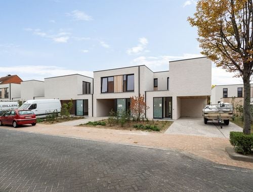                                         Maison unifamiliale à louer à Zwijndrecht, € 1.795
