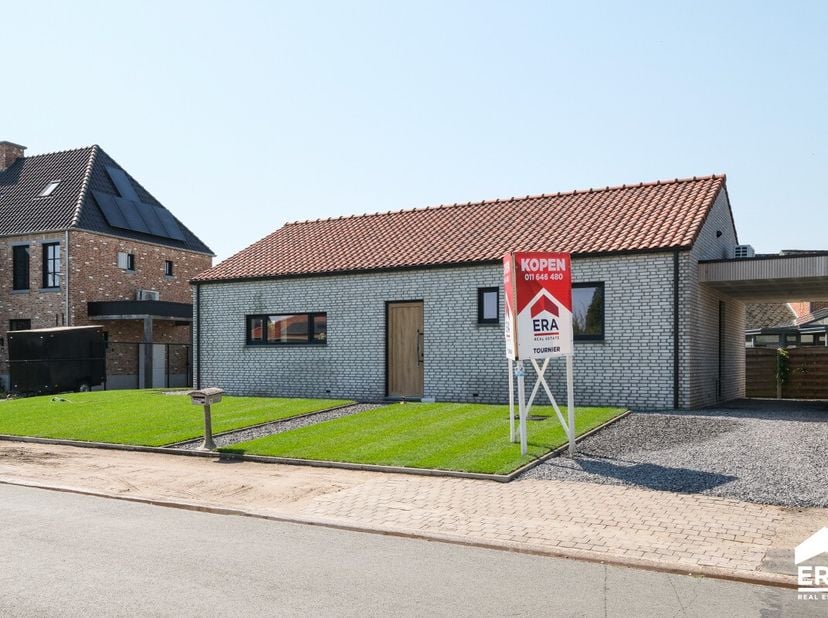 [[ CE BIEN PARTICIPE À LA JOURNÉE MAISONS OUVERTES ERA LE 13/6 DE 13:00 À 14:00 ]]<br />
Ce bien participe à la Journée Maisons Ouvertes ERA. Visitabl