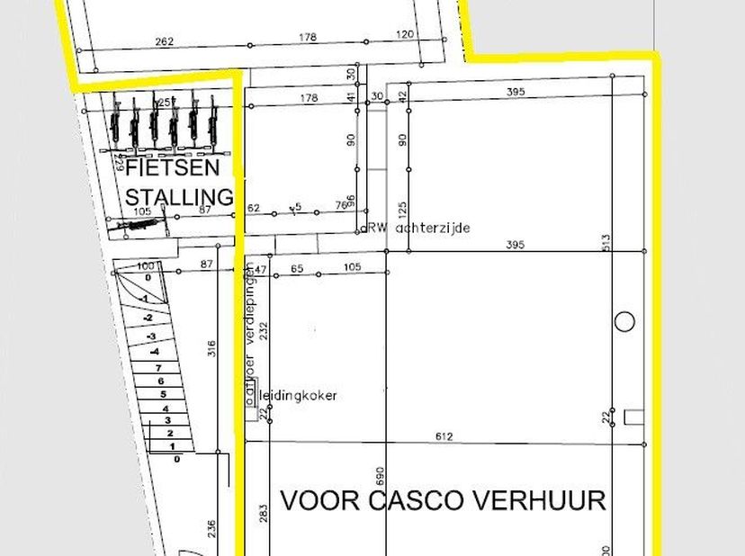 Bien professionnel à louer
                    à 8900 Ieper