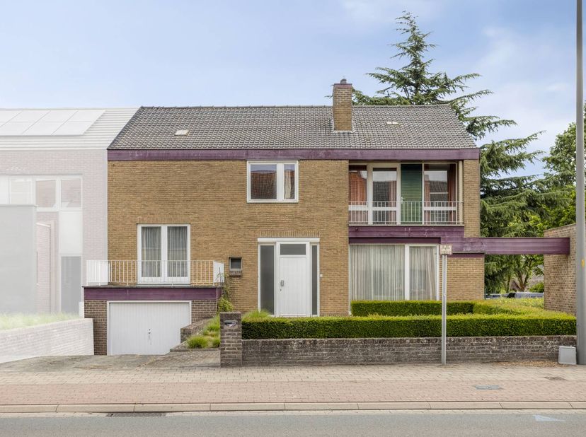Bent u op zoek naar een woning met veel potentieel nabij de charmante dorpskern van Ingooigem (Anzegem)? Deze ruime gezinswoning biedt alles wat u nod