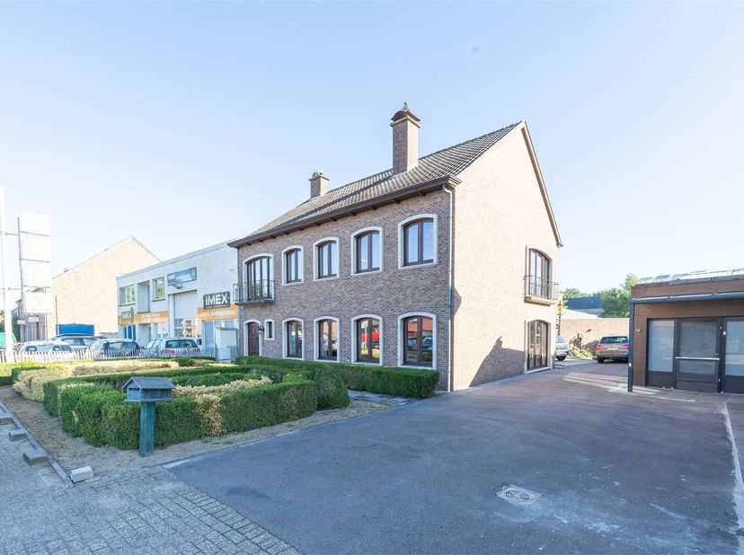 Huis te koop in Halveweg 90,
                    3520 Zonhoven