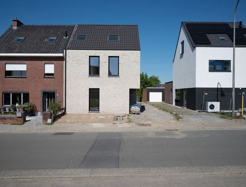                                         Maison à vendre à Volkegem, € 525.000
