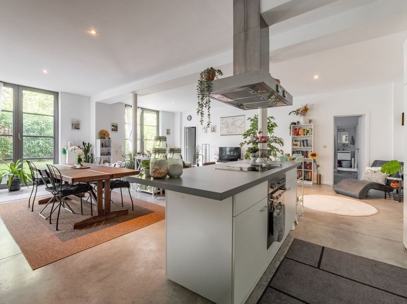 Appartement te koop in Rue Joseph Stallaert 34,
                    1180 Ukkel