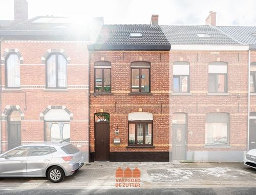                                         Woning te koop in Eeklo, € 329.000
