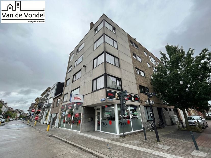 Appartement te koop in Sint-Hubrechtsstraat 1 bus 44,
                    8800 Roeselare