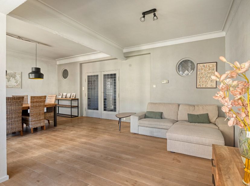 [[ DIT PAND NEEMT DEEL AAN DE ERA OPEN HUIZEN DAG OP 13/6 VAN 11:00 TOT 12:00 ]]<br />
Dit pand neemt deel aan de ERA Open Huizen Dag. Te bezichtigen