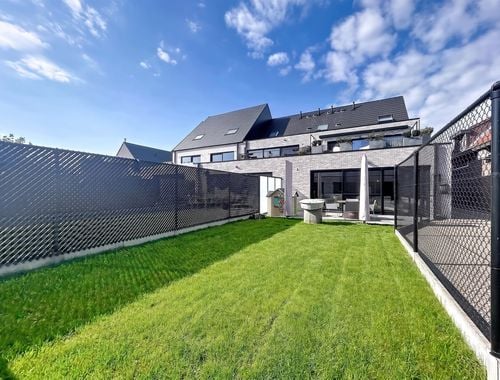                                        App. rez-de-chaussée à vendre à Sint-Pauwels, € 399.000

