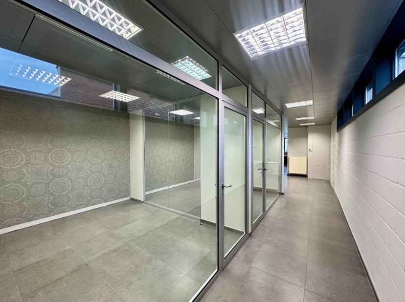 Bien professionnel à vendre
                    à 8530 Harelbeke