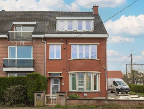                                         Gemengd gebruik te koop in Roeselare, € 370.000
