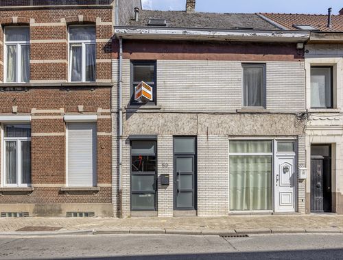                                         Maison à vendre à Asse, € 219.000
