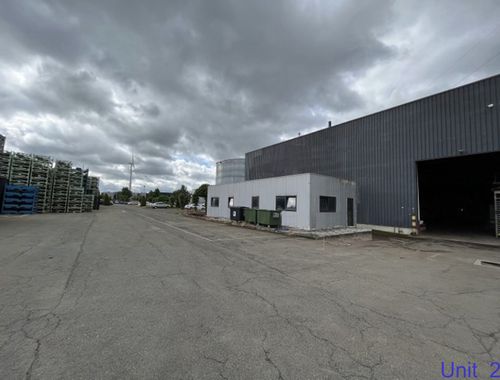                                         Commercieel Gebouw te huur in Genk, € 4.257
