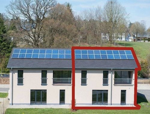                                         Bâtiment commercial à vendre à Bullange, € 325.000
