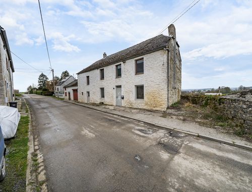                                         Woning te koop in Gochenée, € 227.000
