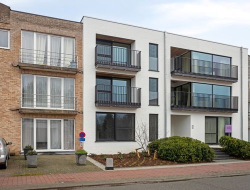                                         Appartement à louer à Geel, € 940
